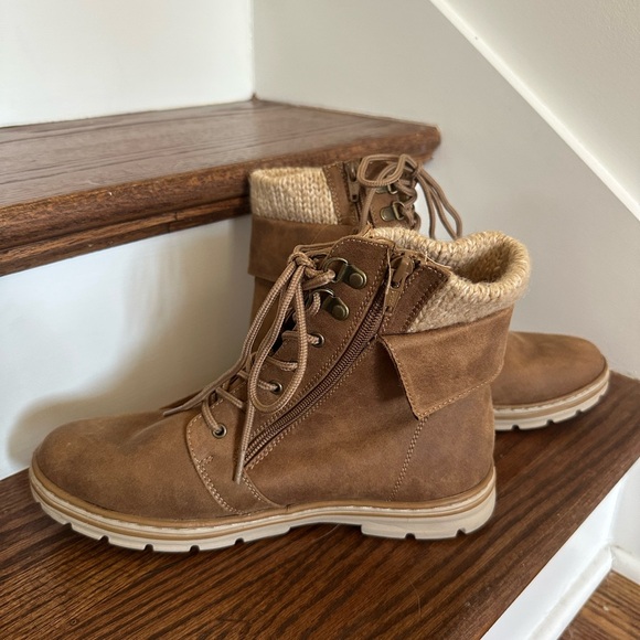Cliffs by WHITE MOUNTAIN Women’s Kaylee Tan Boots Size 9.5 - Picture 4 of 7